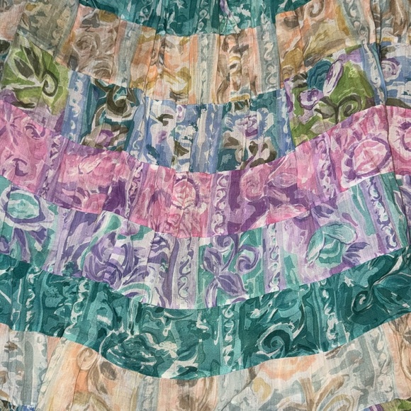 Vintage maxi woman’s medium 
REVUE 
EUC - Picture 3 of 3